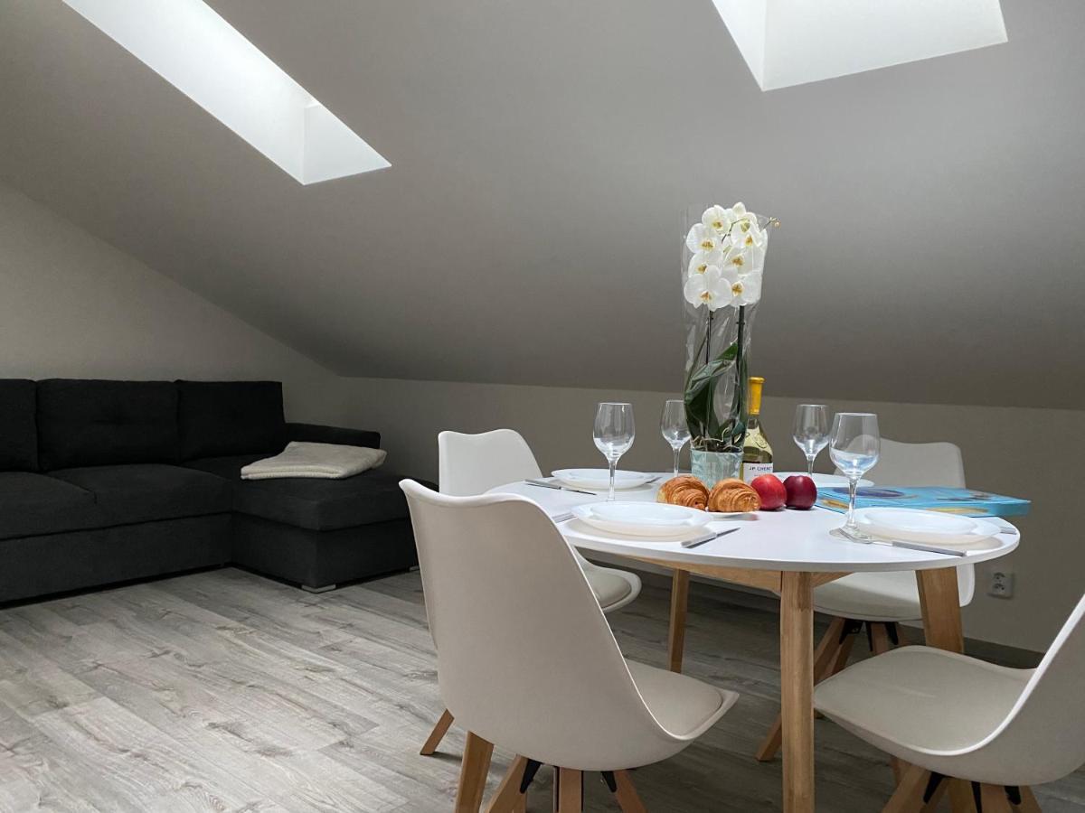 Klicperovo 2Kk Apartment Hradec Kralove Bagian luar foto